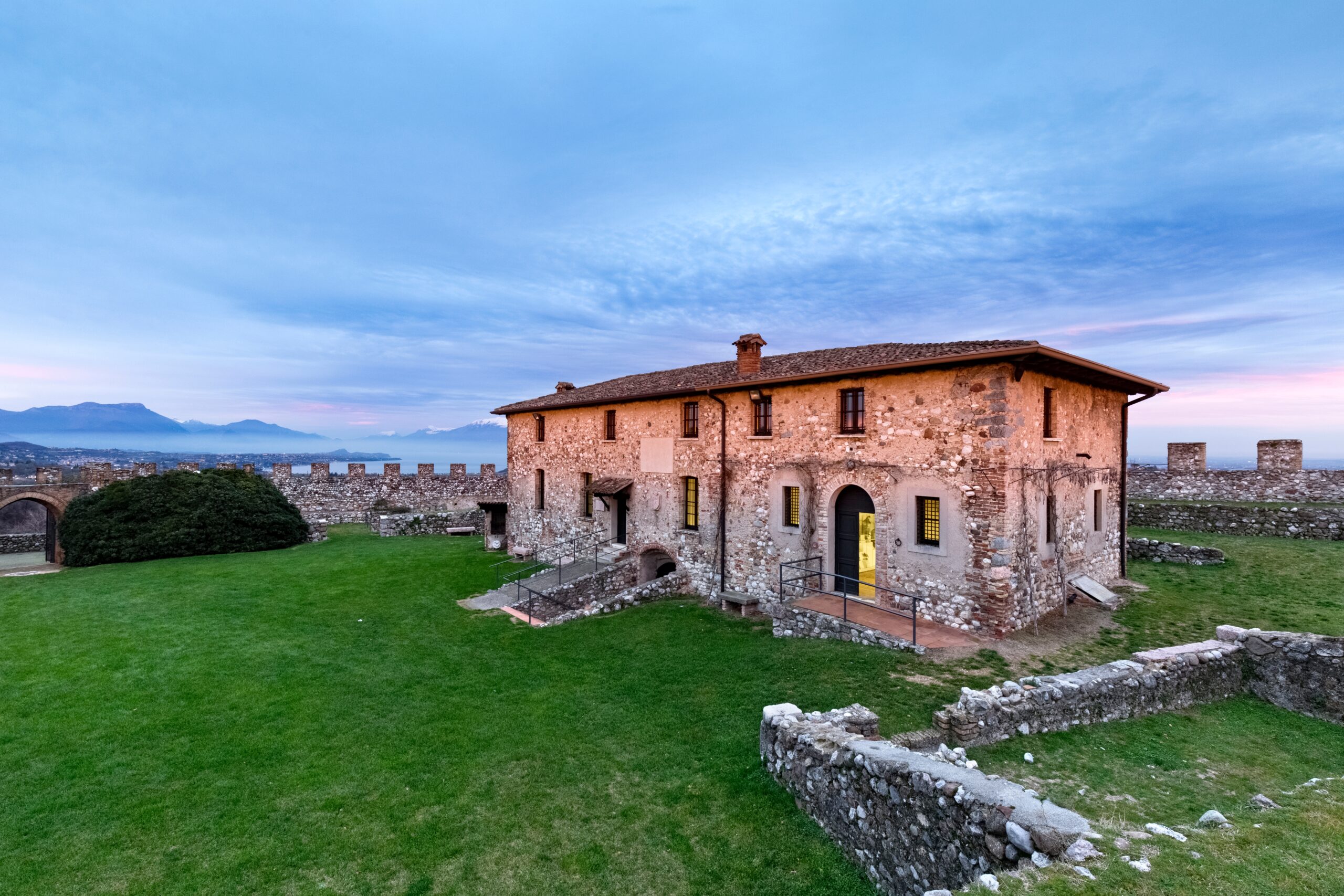 The,“captain’s,House“,In,The,Rocca,Di,Lonato.,Lonato,Del